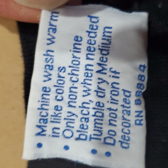 All Sport Vintage 90's Tee 007 James Bond black single stitch tee made in USA - Picture 12 of 16